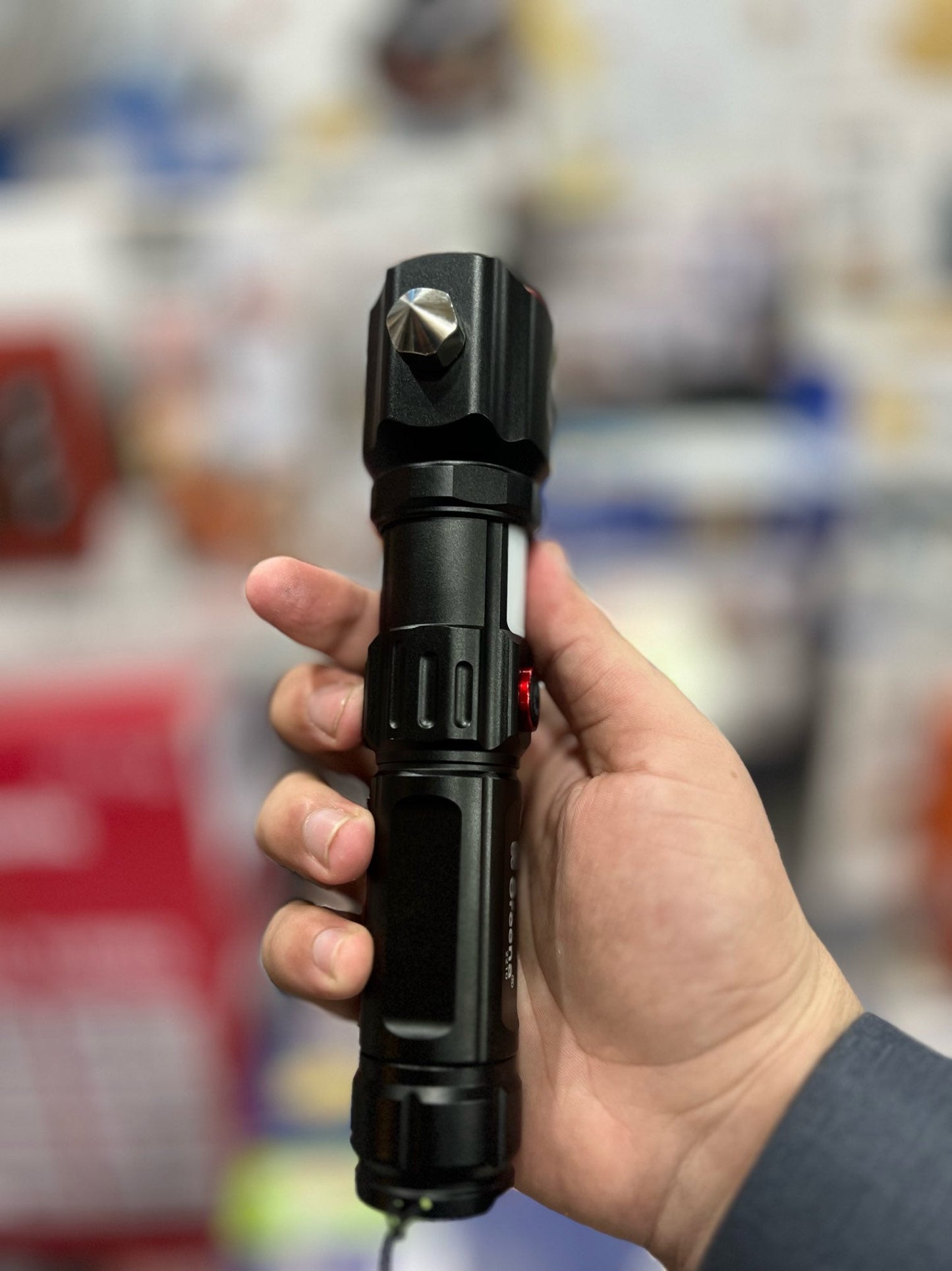 Imported Original Flash Light with Hammer