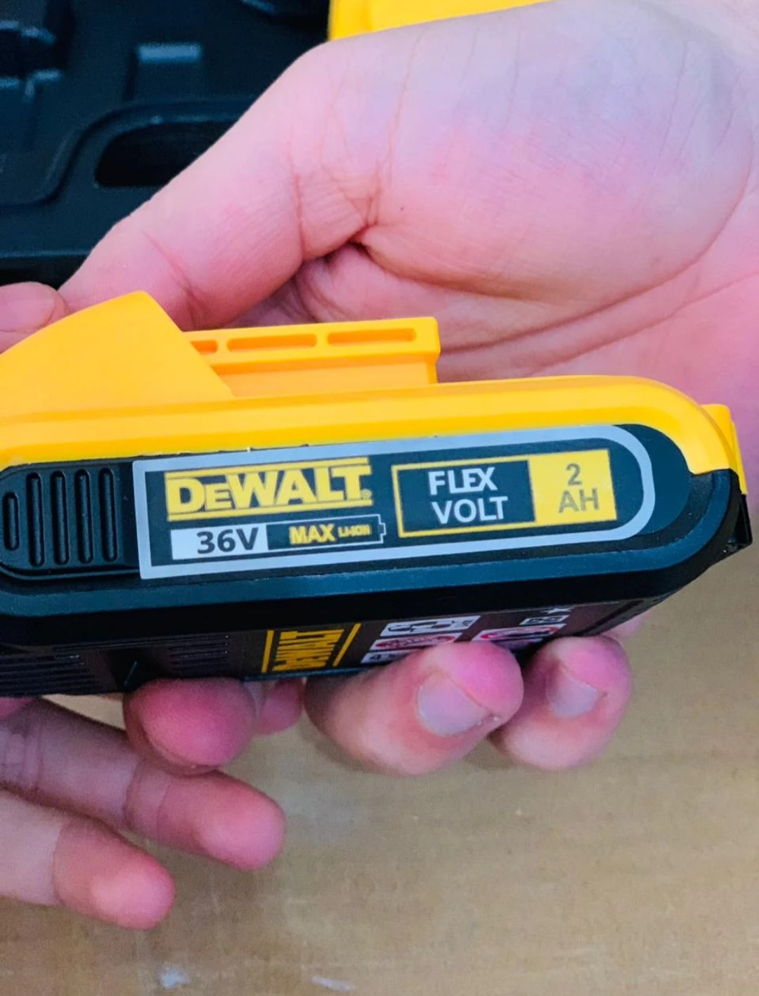 Lot imported DeWalt 36v drill machine with toolkit set