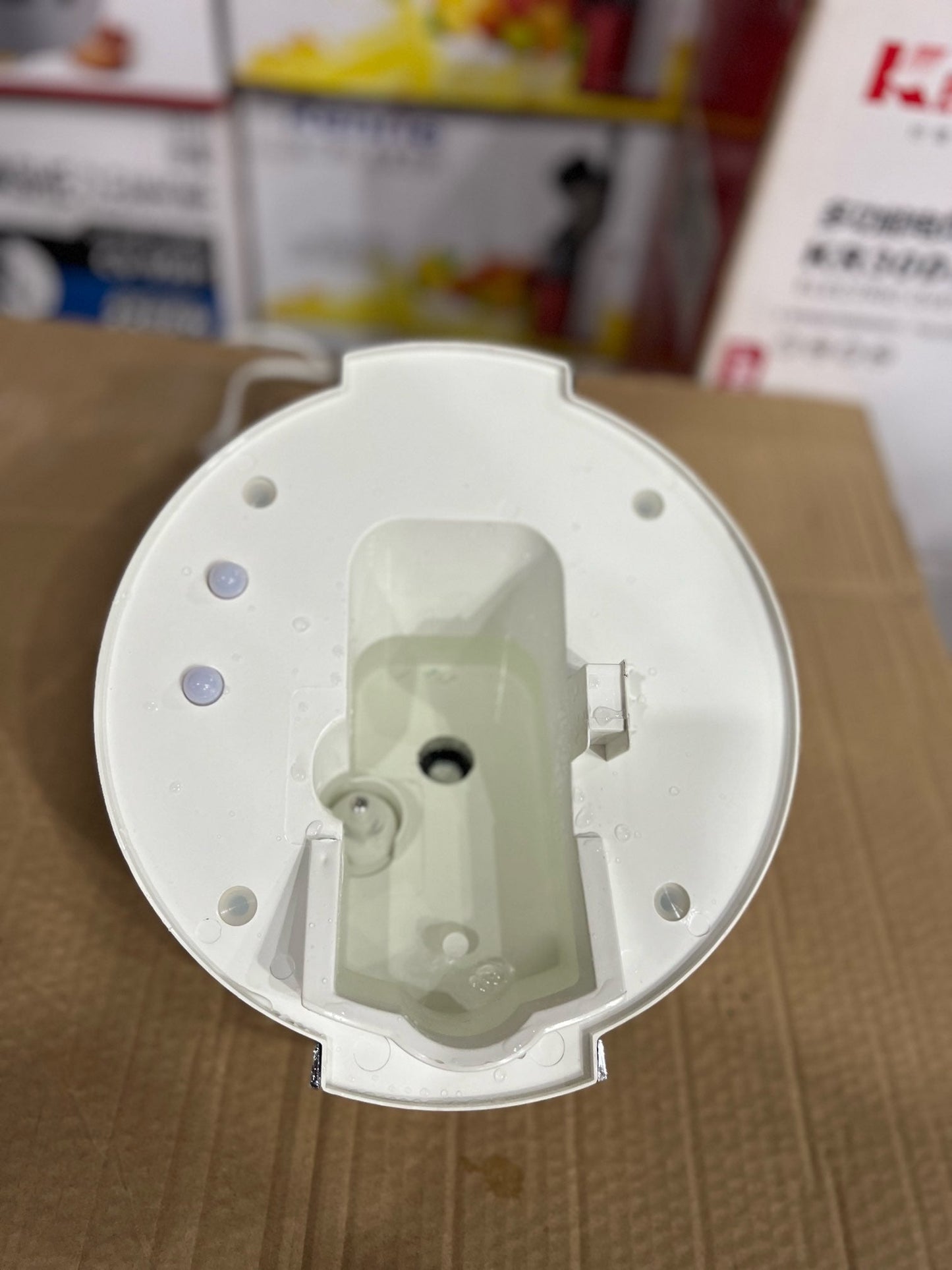 Unique Ball Design Electric Humidifier