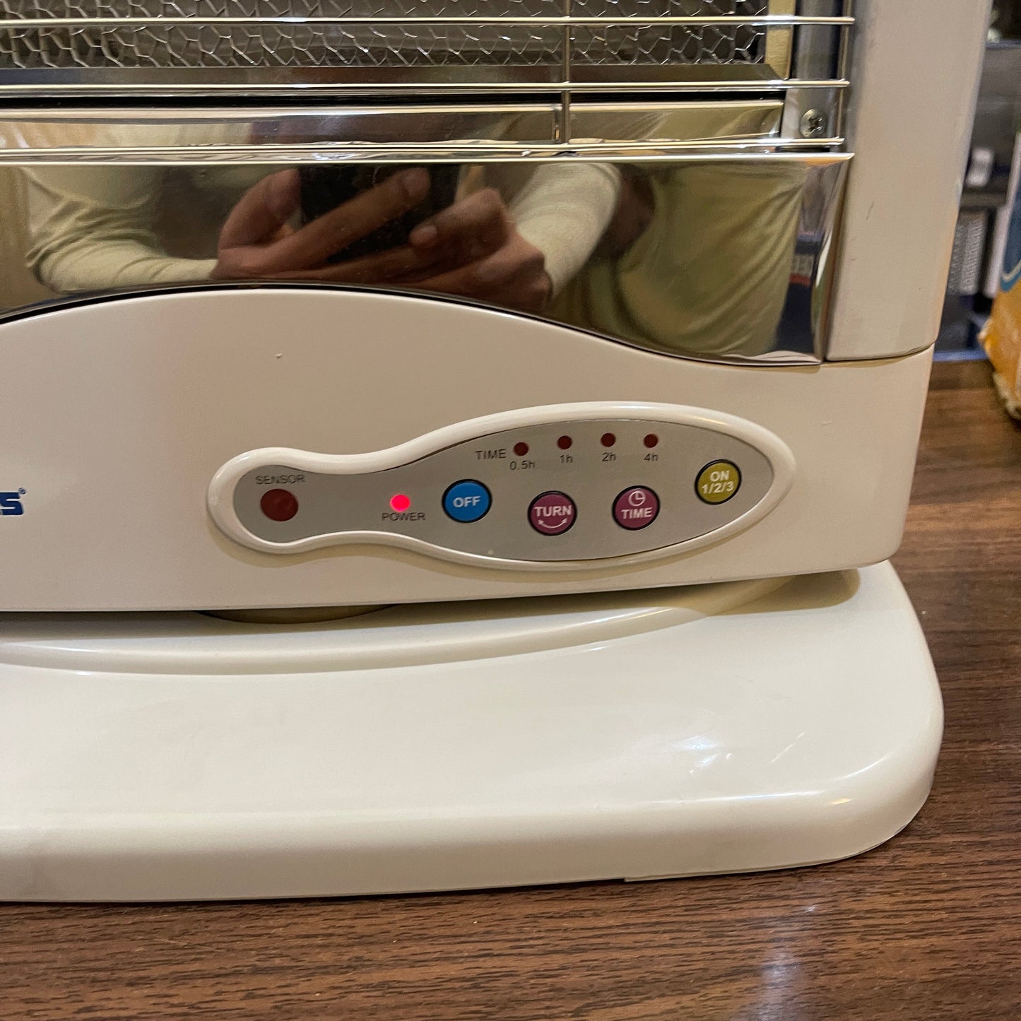 Geepas Halogen Heater GRH3611R