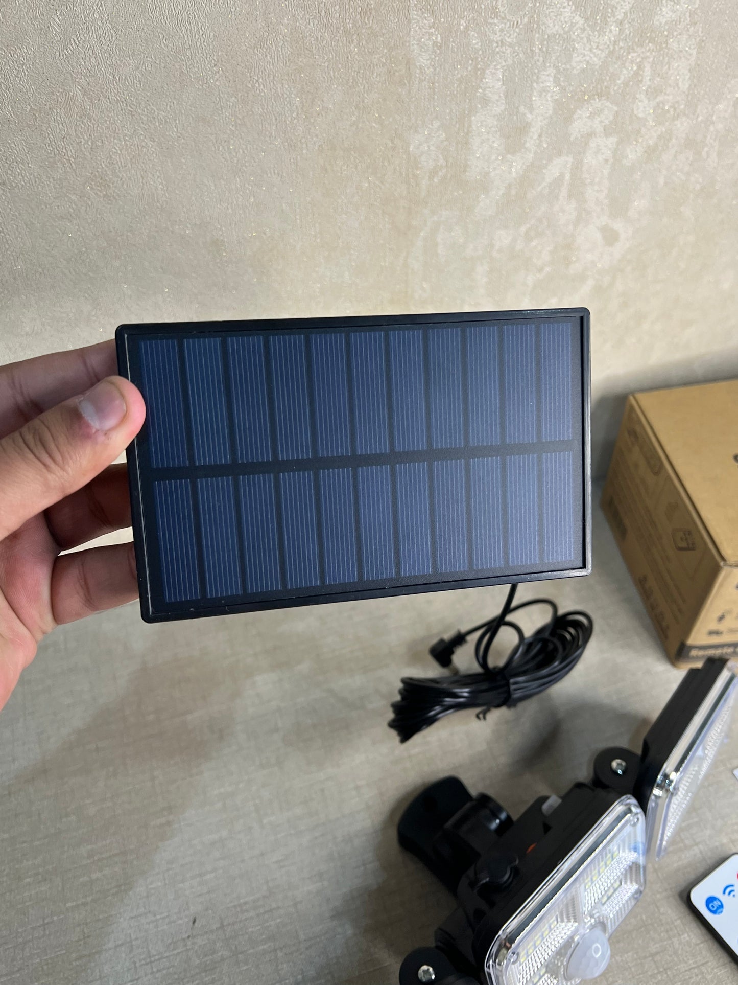 SOLAR LAMP LED SENSOR JD 2656 WITH REMOTE CONTROL