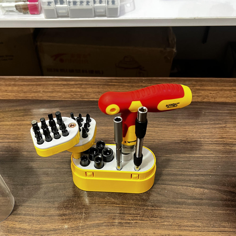 Lot Imported 33 Pcs Screwdriver Kit